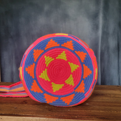 ANDREA WAYUU BAG, Wayuu bags, Mochila wayuu, Crochet bag, Handmade bag, wayuu crossbody bag, hippie style, ethnic bag, Colombia bags