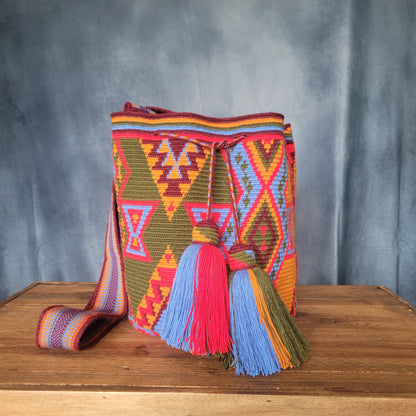 ELENA WAYUU BAG, Wayuu bags, Mochila wayuu, Crochet bag, Handmade bag, wayuu crossbody bag, hippie style, ethnic bag, Colombia bags