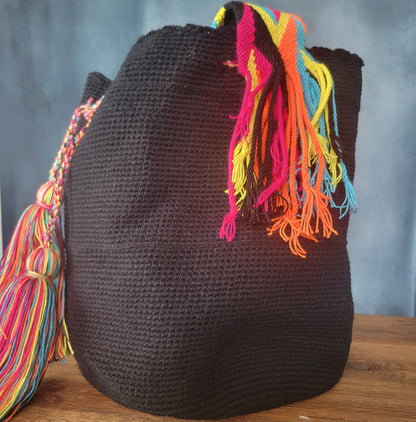 MARIANA WAYUU BAG, Wayuu bags, Mochila wayuu, Crochet bag, Handmade bag, wayuu crossbody bag, hippie style, ethnic bag, Colombia bags