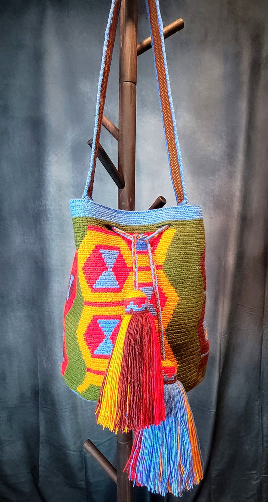 YADIRA WAYUU BAG, Wayuu bags, Mochila wayuu, Crochet bag, Handmade bag, wayuu crossbody bag, hippie style, ethnic bag, Colombia bags