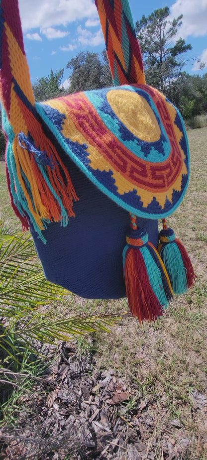 BECKY WAYUU HANDBAG, KIARA WAYUU HANDBAG, Traditional Best-Selling WAYUU Bag, Original Crochet Crossbody, Handmade Colombian Bucket Bag, Ethical Purse, Mochila Wayuu, boho handbag, hippie, handbag, blue, multicolor handbag