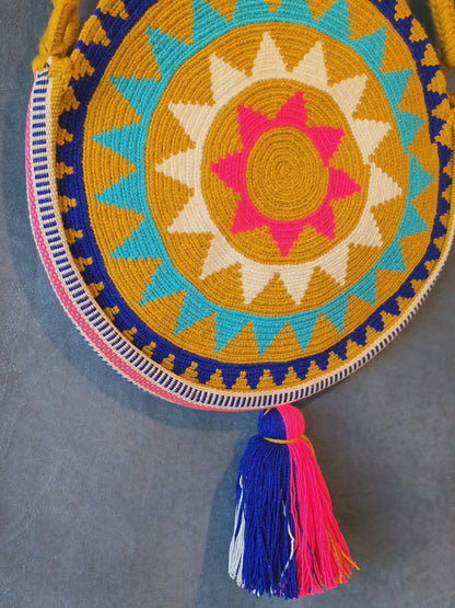 DANIELA WAYUU handbag,Traditional Best-Selling WAYUU Bag, Original Crochet Crossbody, Handmade handbag, Ethical Purse, Mochila Wayuu, boho handbag, hippie crossbody bag, tassel handbag, boho round purse