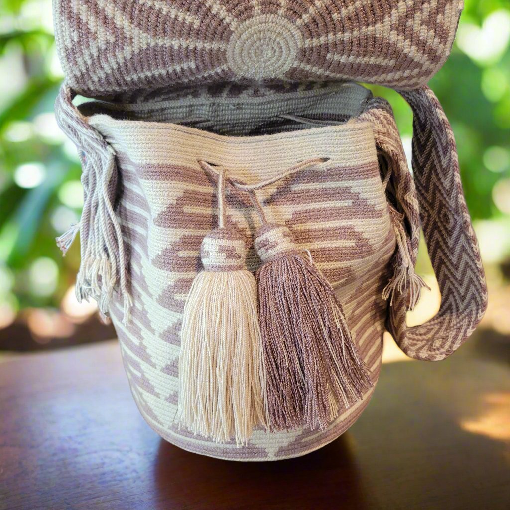 ELIMAR WAYUU BAG, Traditional Best-Selling WAYUU Bag, Original Crochet Crossbody, Handmade Colombian Bucket Bag, Mochila Wayuu, boho handbag, hippie, handbag, retro handbag, beige, nude, taupe handbag